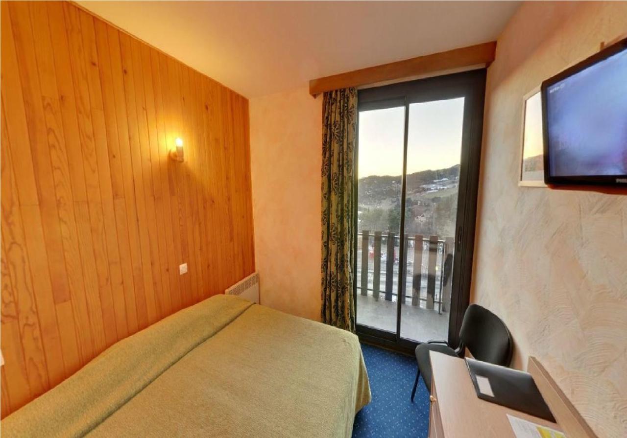 Hotel Saint Jean Montclar  Rom bilde