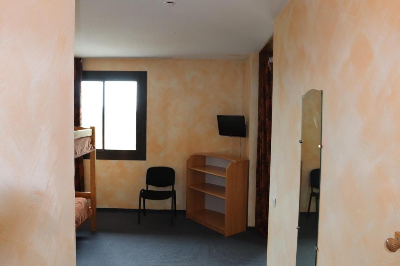 Hotel Saint Jean Montclar  Eksteriør bilde