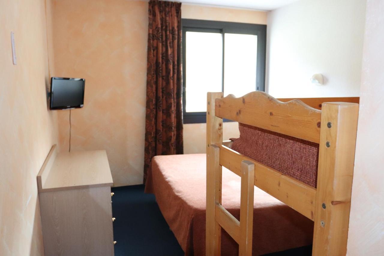 Hotel Saint Jean Montclar  Eksteriør bilde