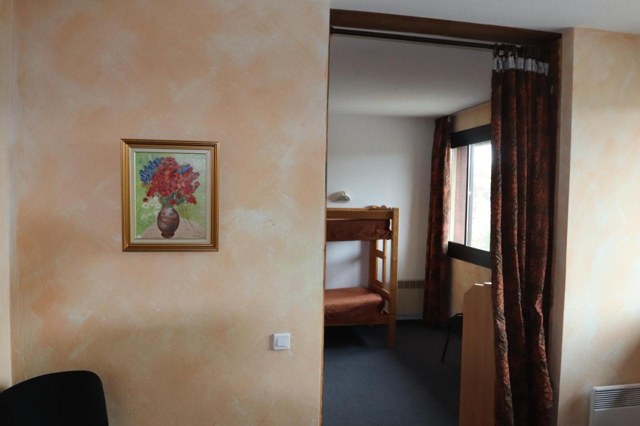 Hotel Saint Jean Montclar  Eksteriør bilde